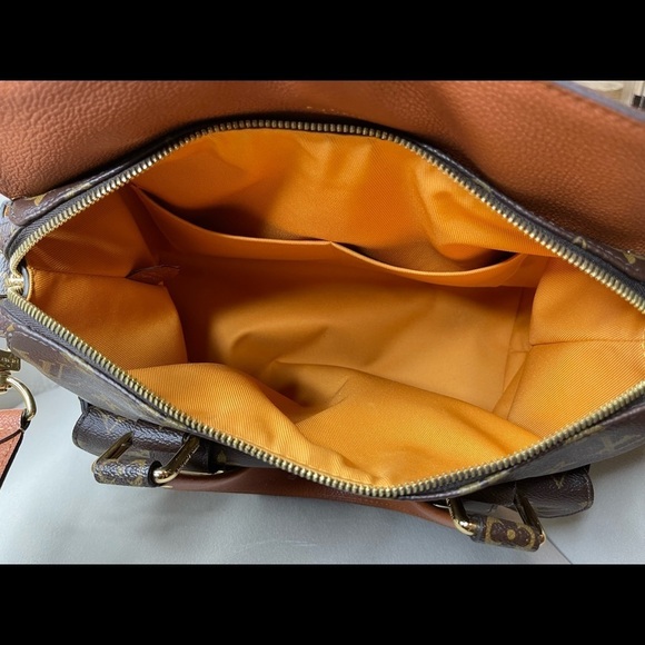 Louis Vuitton Handbag Authentic Manhattan Monogram Leather Camel Strap - Picture 15 of 16